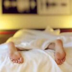 Sleeping well while travelling: our practical advice